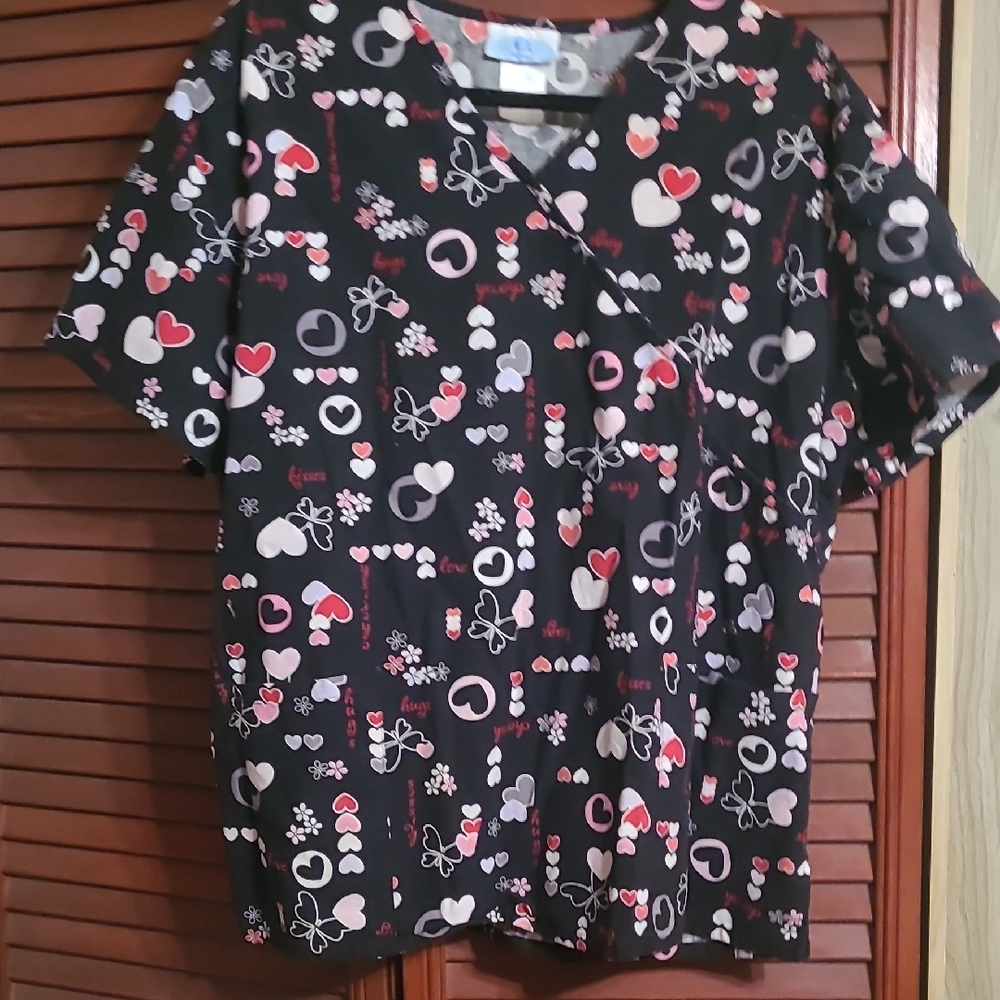 Large Scrub Top: Heart Pattern Kids Shirt